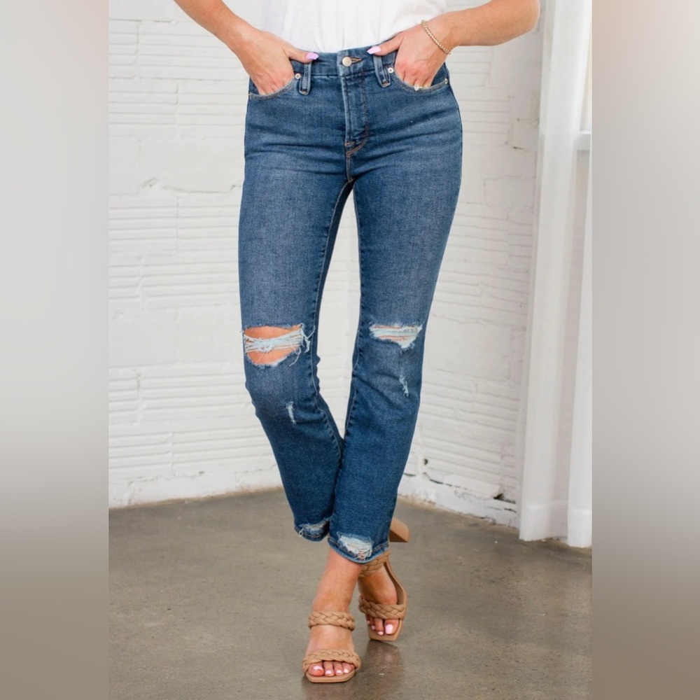 NWT Good American Good Legs Distressed Straight Leg Jeans